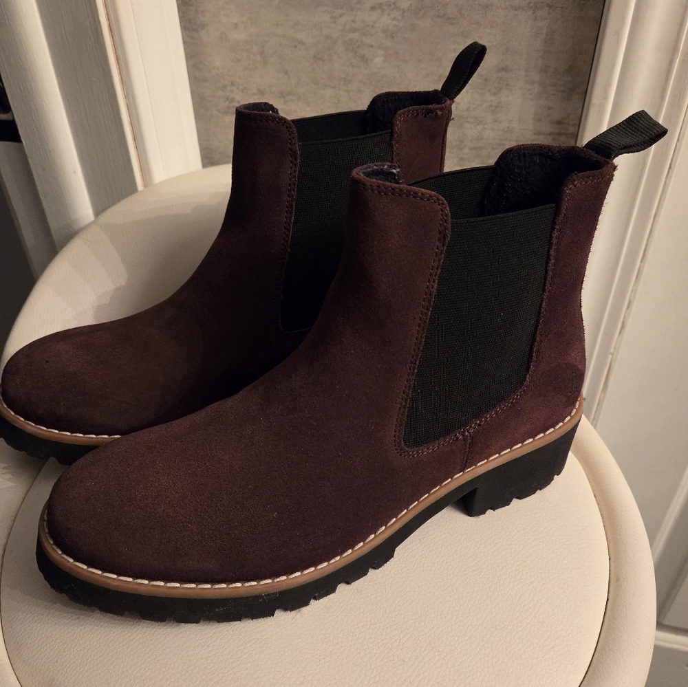 Hush Puppies Amelia Women Suede Chelsea Boot 7.5M